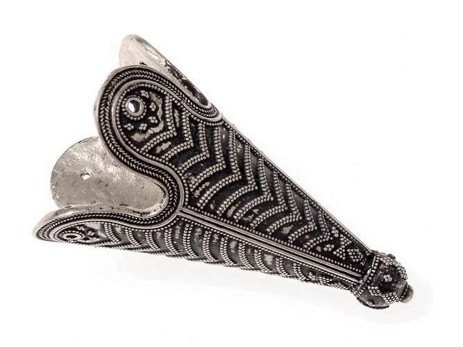 Viking Birka Muts Sierstuk, Verzilvert