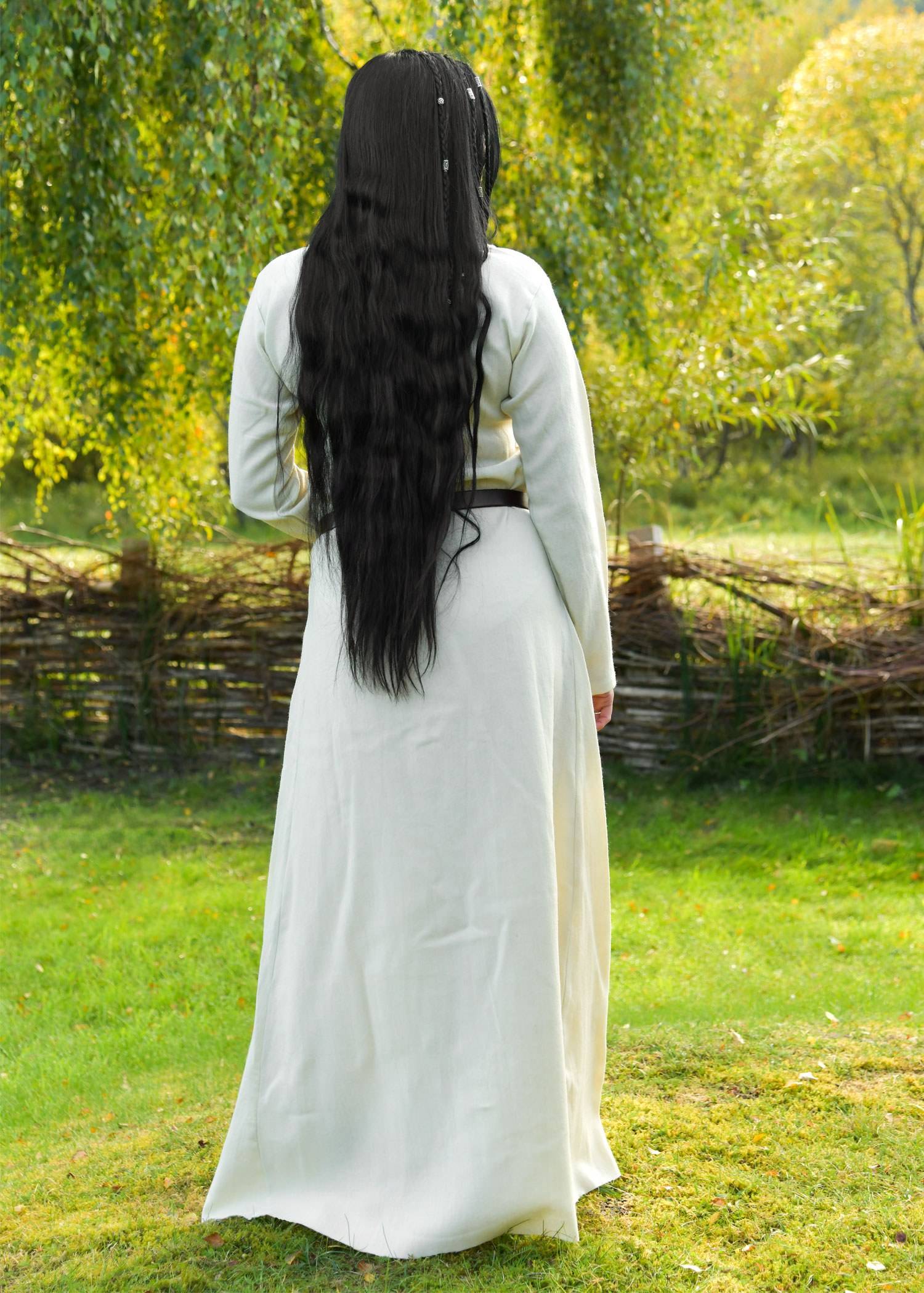 Vikingjurk Lagertha in 100% wollen keperbinding, natuurlijke kleur