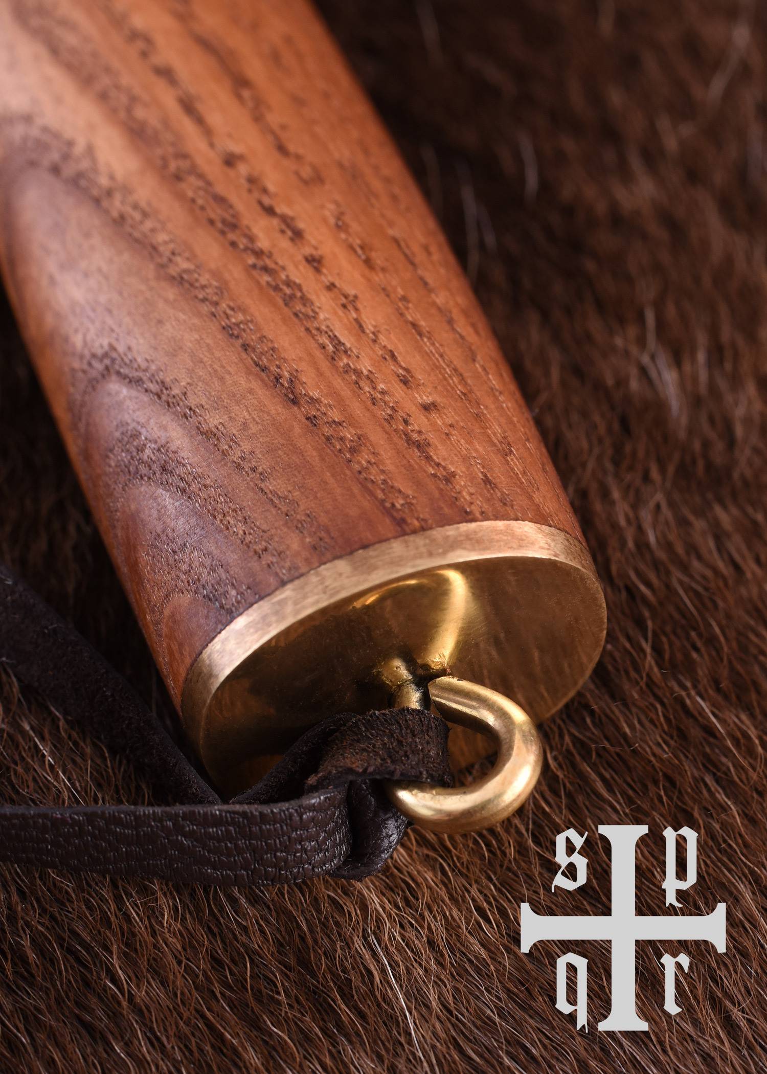 Viking Mes met damasten lemmet en houten handvat met benen bies