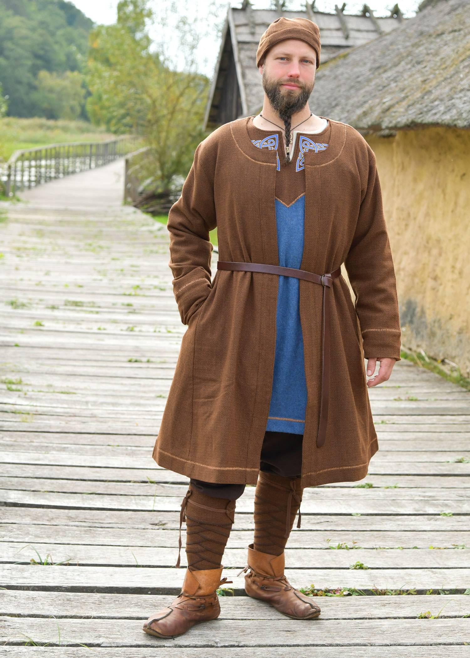 Viking Beenwikkels van 100% wol, ruitkeperbinding, bruin/bruin