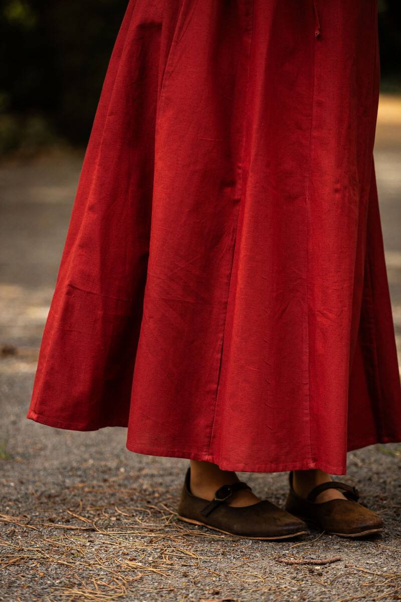 ​​Middeleeuwse Rok in Rood